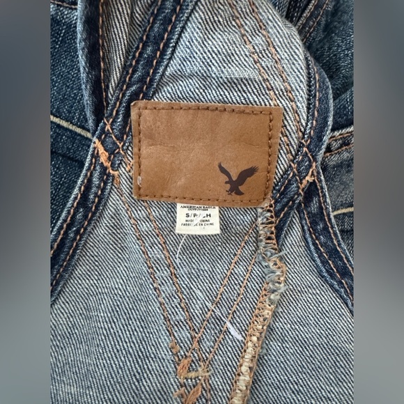 AMERICAN EAGLE 🦅  Denim Overall Shorts. 🤎💙 - Picture 7 of 7